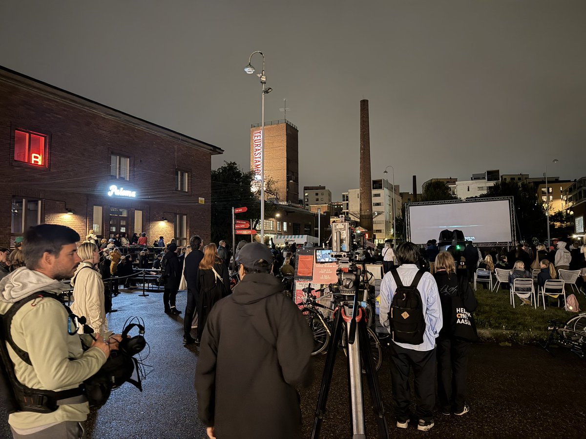 cinemadrifter's tweet photo. 「世界はやさしい」
ヘルシンキ撮影
day3，色々があって
バタバタだったがなんとか撮影できた。 https://t.co/eVpAHSPLE5