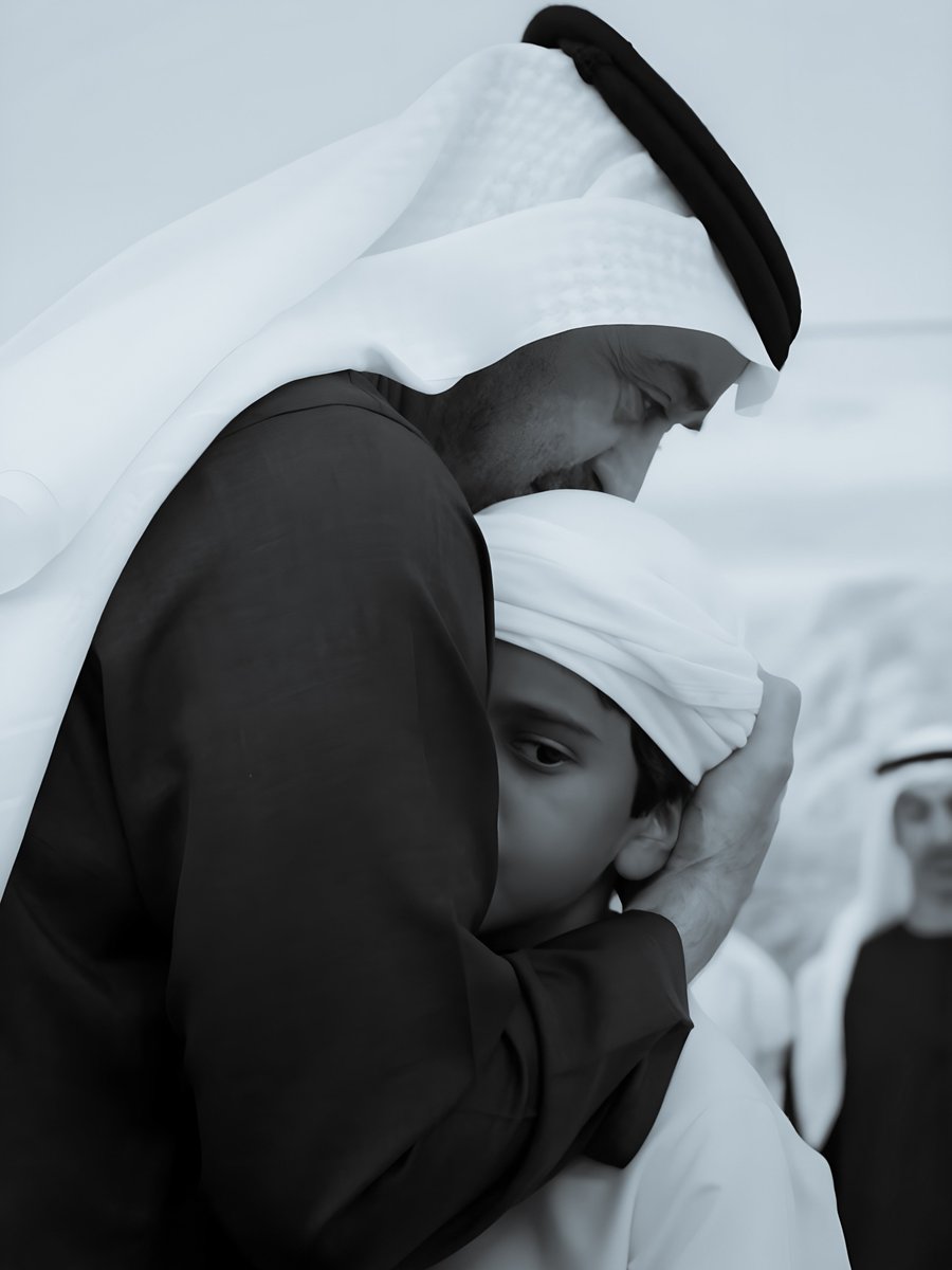 MBZ_MOMENTS's tweet photo. زعيم الشرق الأوسط 🇦🇪

اللهم احفظ #رئيس_الدولة 

#الإمارات

 #محمد_بن_زايد 

@MBZ_Moments https://t.co/uylB3RL2Ms