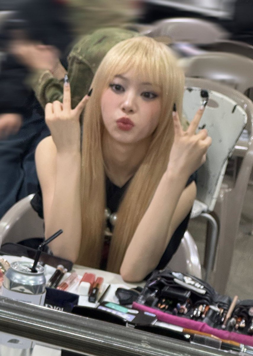 nmixxitallup's tweet photo. Sakai Moka https://t.co/AU7A7EmhDy