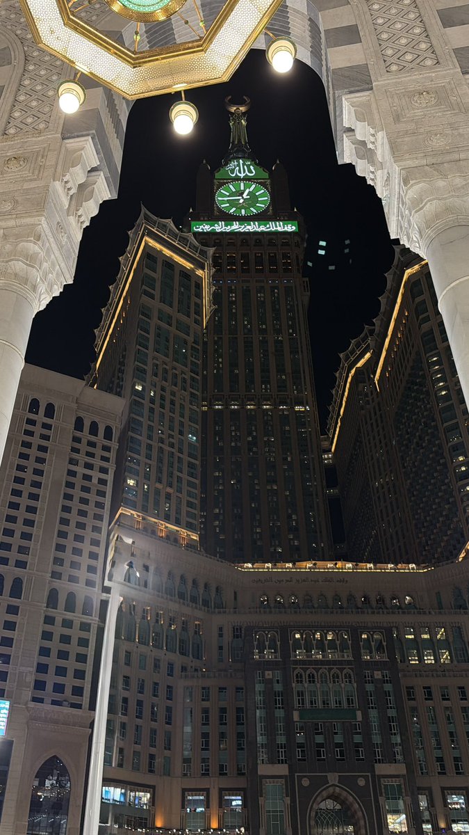 PrettySa_'s tweet photo. أوقست جديد، ولكنه ما يشبه أوقست الماضي بأيّ شكلٍ من الأشكال.. كل شيء فيه أخفّ وأول الأشياء روحي الحمدلله، الإنسان ضروري يتأكد إن الحياة مهما قفلت أبواب فهي في صدد فتح أخرى ☀️🌟 https://t.co/mCamIbOhpj