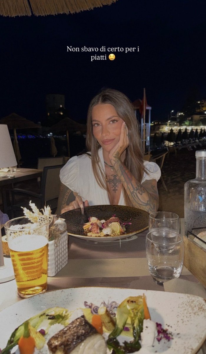Giadaxsala's tweet photo. non so se guarirò mai https://t.co/EP3wsx2yC2