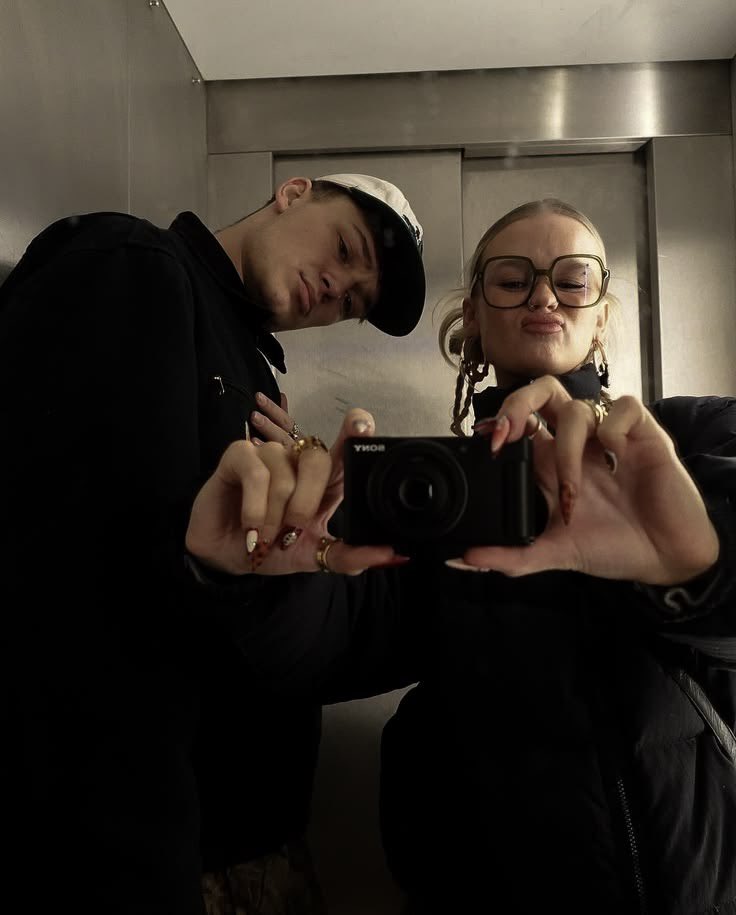 pgnzl_'s tweet photo. Sempre que me perguntam sobre amizade, é você que vem na minha cabeça. Minha melhor amiga. Obrigado por todos os momentos, Emma. Você está no meu coração e saiba que eu amo ter a sua amizade e a sua companhia. Feliz aniversário, pequena! ❤️🥹 https://t.co/ZRddyTvIla