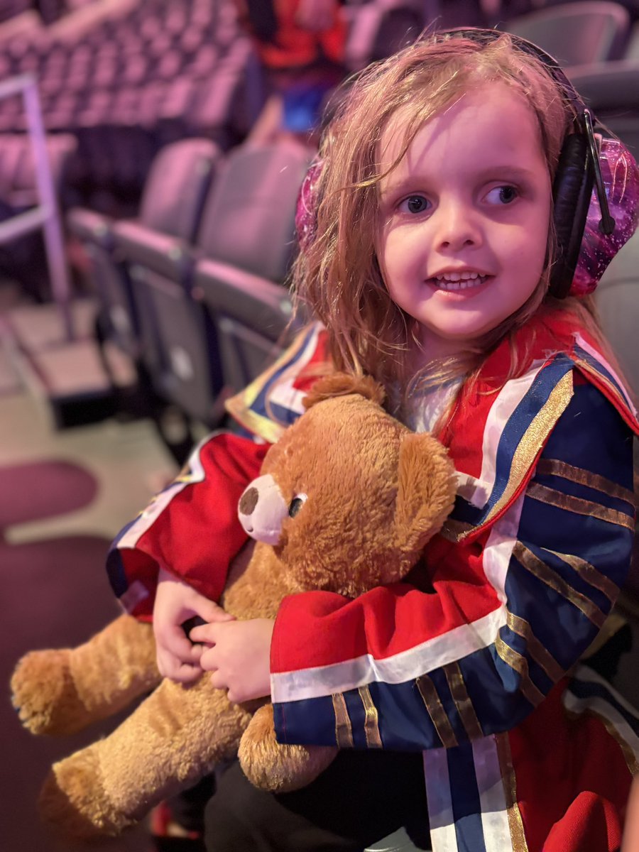 elizabethxrosew's tweet photo. Gabe is sooo excited for "WrestleMania"
He's showing off everything to his teddy bear.
Being able to see his hero, the guy who gave him a voice @CodyRhodes in person means EVERYTHING to us.
He keeps looking around saying oh my god.โฅ๏ธ๐ฅน๐ญ
#Wwe #WWESummertour https://t.co/hSs15yFQhj