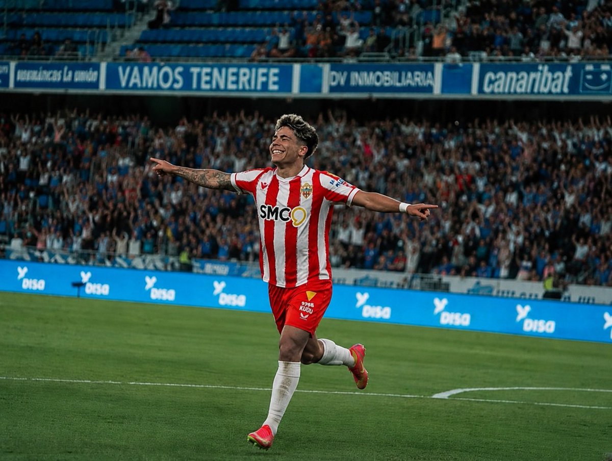 Según Grok, así quedaría el Tenerife -Almería del Domingo: 🔵⚪ CD Tenerife  1-1 UD Almería ⚽ 28' Enric Gallego ⚽ 61' Melamed