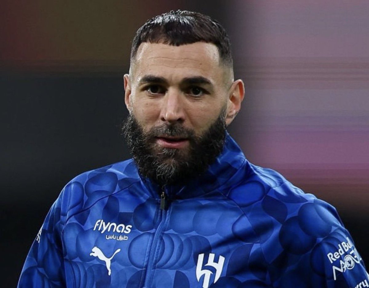 FabrizioRomano's tweet photo. 🚨🔵⚪️ Karim Benzema on his future: “I’m gonna stay at Al Hilal”. https://t.co/CrlFzzFWPb