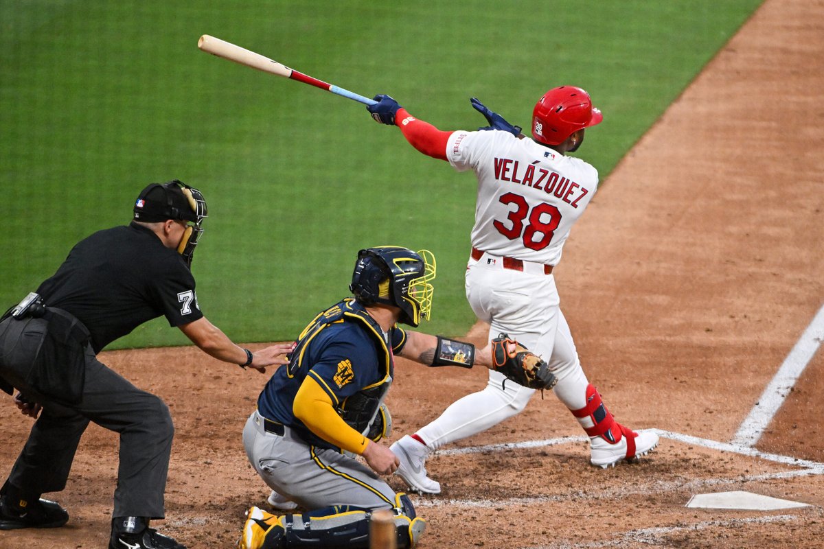 MLB Trade Rumors: Astros Designate Nelson Velázquez For Assignment https://t.co/ejDa67b8sO https://t.co/41dhn4w5KS
