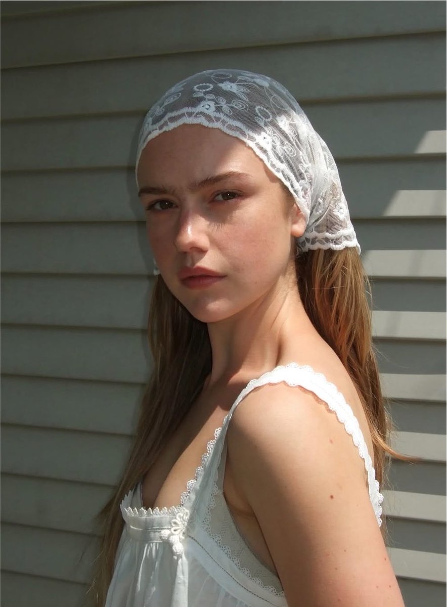 stresskippw's tweet photo. amélie ethereal princess angel https://t.co/2P7YBOnDOJ