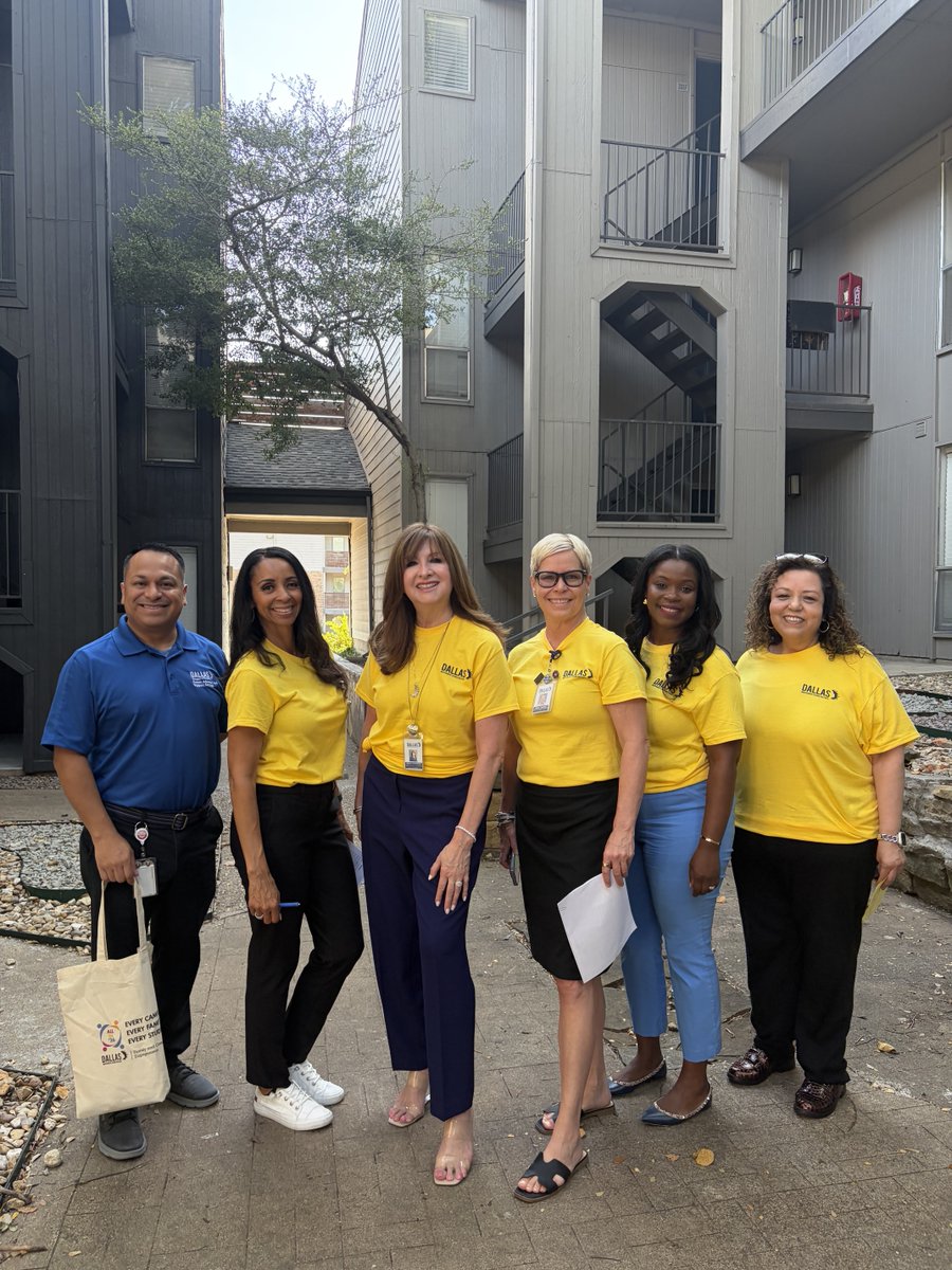 dallasschools's tweet photo. Team Dallas ISD is boots on the ground to help families re-enroll for the 2026-2027 school year! 🎒 https://t.co/p5uWfJbdPZ