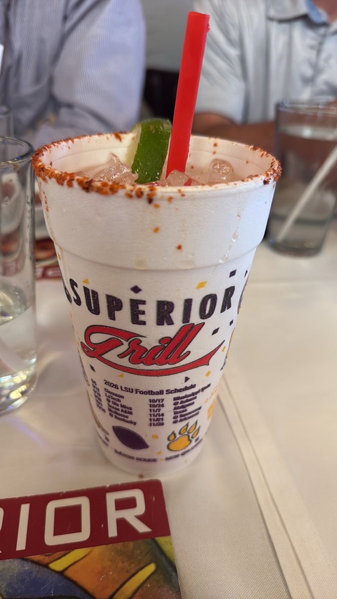 JimCritter's tweet photo. Post rush marg #locationdox https://t.co/juX4aLgJjj