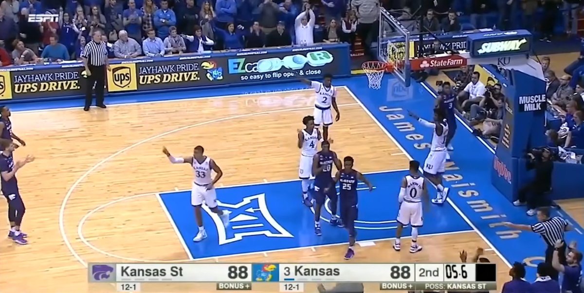 Flaxonflax's tweet photo. @mid_madness Remember the all white scoreboard that lasted 2 years? (2015-16 &amp; 2016-17) https://t.co/Uwpu1Q0FWt
