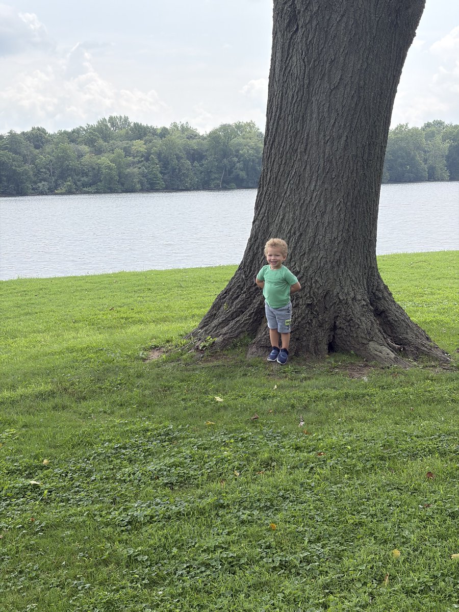Belindafab's tweet photo. #PennsburyManor https://t.co/OZlRBojRop