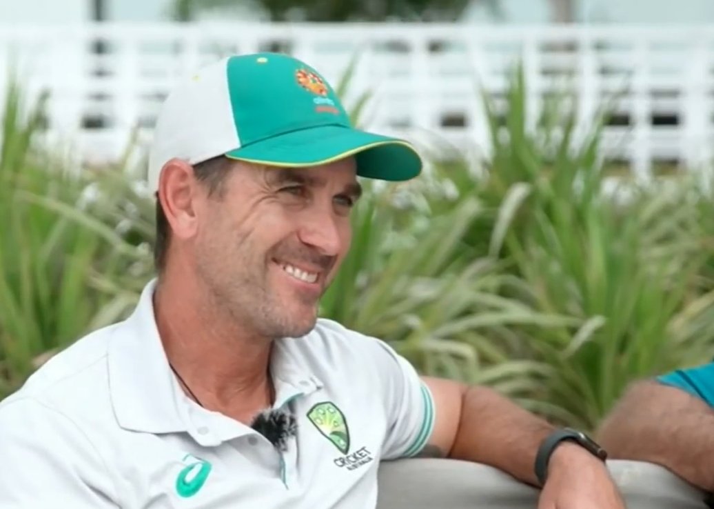 cric_blog's tweet photo. Justin Langer on batting in Test cricket at the moment.

"You can blame pitches, curators, T20, scheduling, blame whatever you like, but the numbers don’t lie, and there’s something systemic going on. 

"Not just here. In England too.  The Ashes showcased that last summer. 

"Here’s what worries me most. Players don’t know what they don’t know. Basic footwork patterns. A balanced stance. Watching the ball. Concentration strategies. 

"Talk about them now and it can feel like speaking a foreign language."

#AUSvBAN