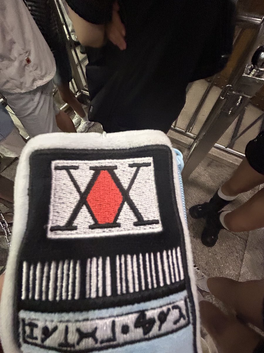 2duxnx's tweet photo. 저헌터인데줄안서고들어갈래요 https://t.co/gfd1ursmvZ