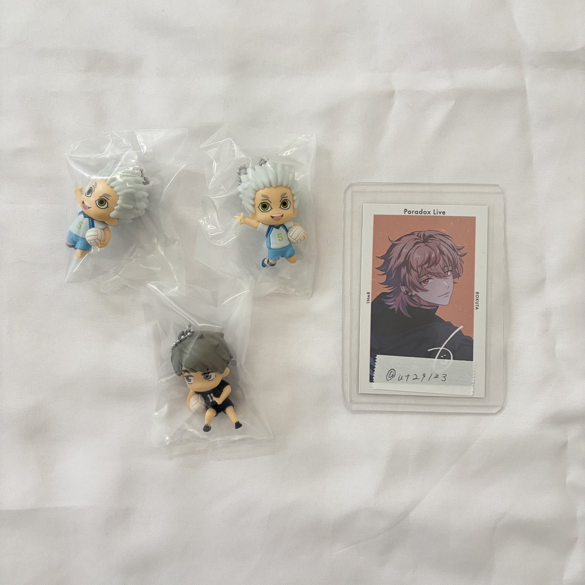 ut29123's tweet photo. 【交換】ハイキュー  でふぉフィグ！  ガチャガチャ  キーホルダー

譲）  治  光来

求）  佐久早聖臣

🫧郵送のみ
🫧友人分にて求めております https://t.co/SmXNMUSPYg