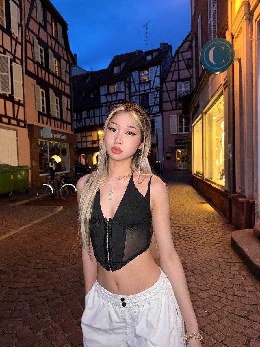 jenuineplays's tweet photo. #france https://t.co/zztJfenUAU