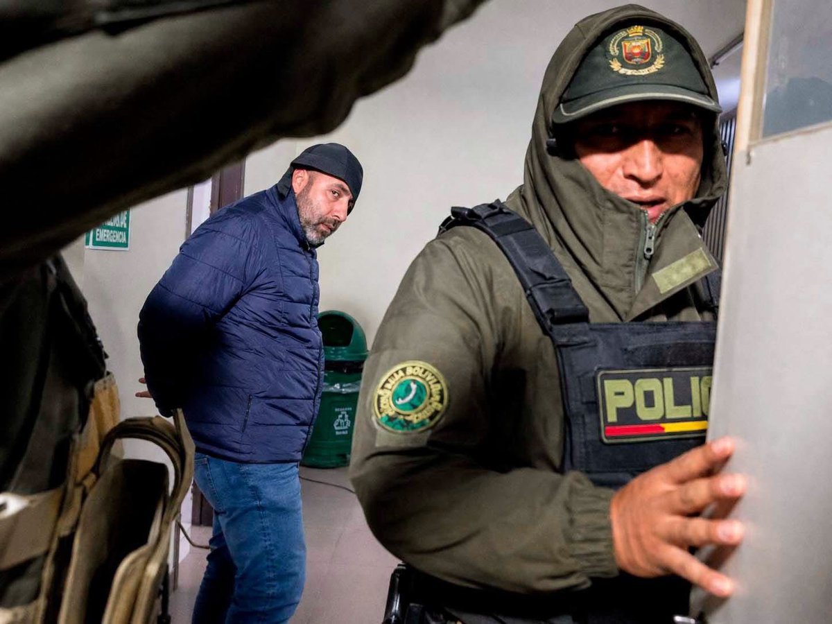 diegosalerno1's tweet photo. El culpable de llenarle la cabeza a pendejos rasca olla para votar a milei . https://t.co/79YQWCcUiN