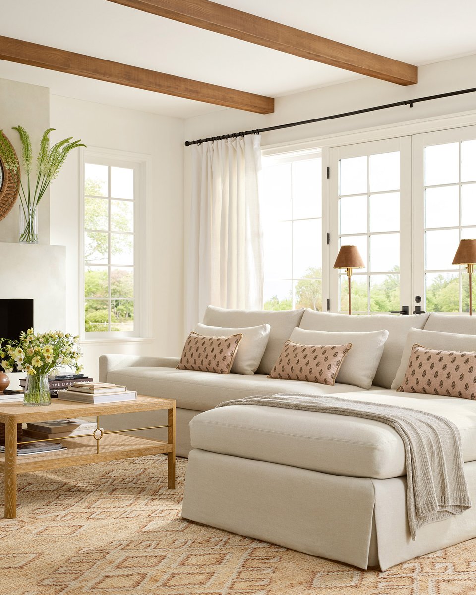 SerenaandLily's tweet photo. The living room checklist:
✓ A sectional with room for everyone
✓ A jute rug for everyday living
✓ A coffee table with plenty of surface space
✓ A console for added storage and layered lighting
✓ A throw for an extra layer of comfort

https://t.co/EKx3glwXPL https://t.co/5noWDGG1vd