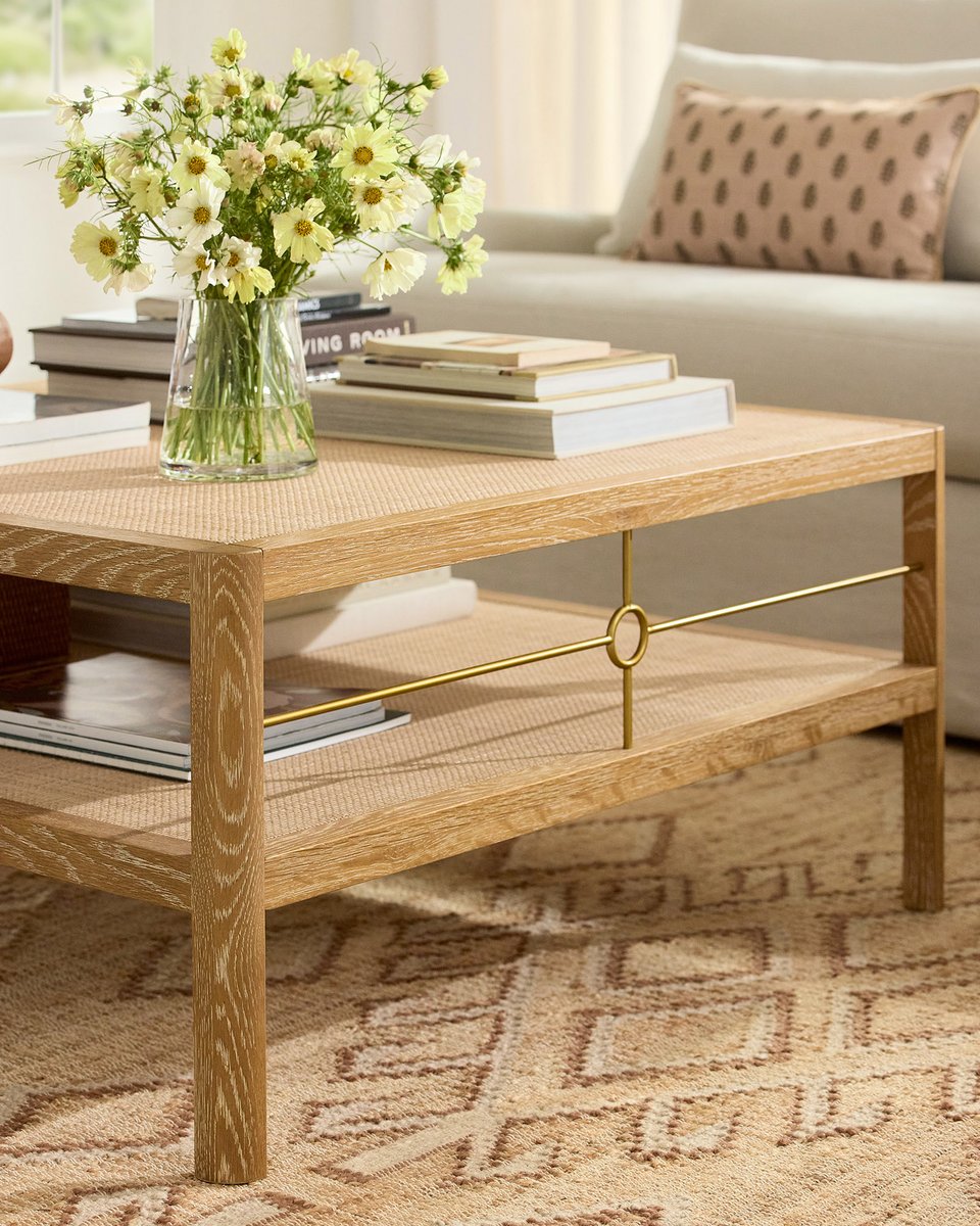 SerenaandLily's tweet photo. The living room checklist:
✓ A sectional with room for everyone
✓ A jute rug for everyday living
✓ A coffee table with plenty of surface space
✓ A console for added storage and layered lighting
✓ A throw for an extra layer of comfort

https://t.co/EKx3glwXPL https://t.co/5noWDGG1vd