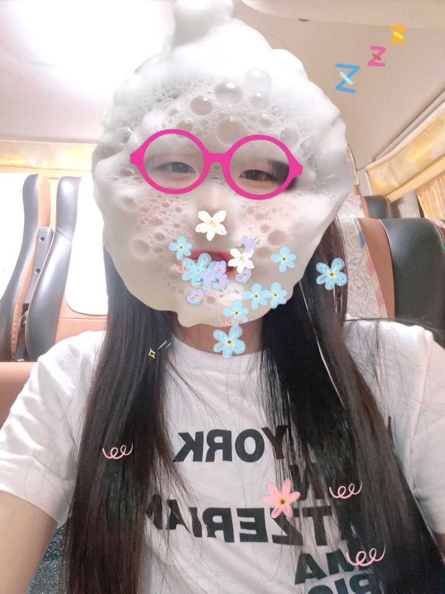oxzenu's tweet photo. 잘다녀오겟습니다....... https://t.co/J9RmZf6382