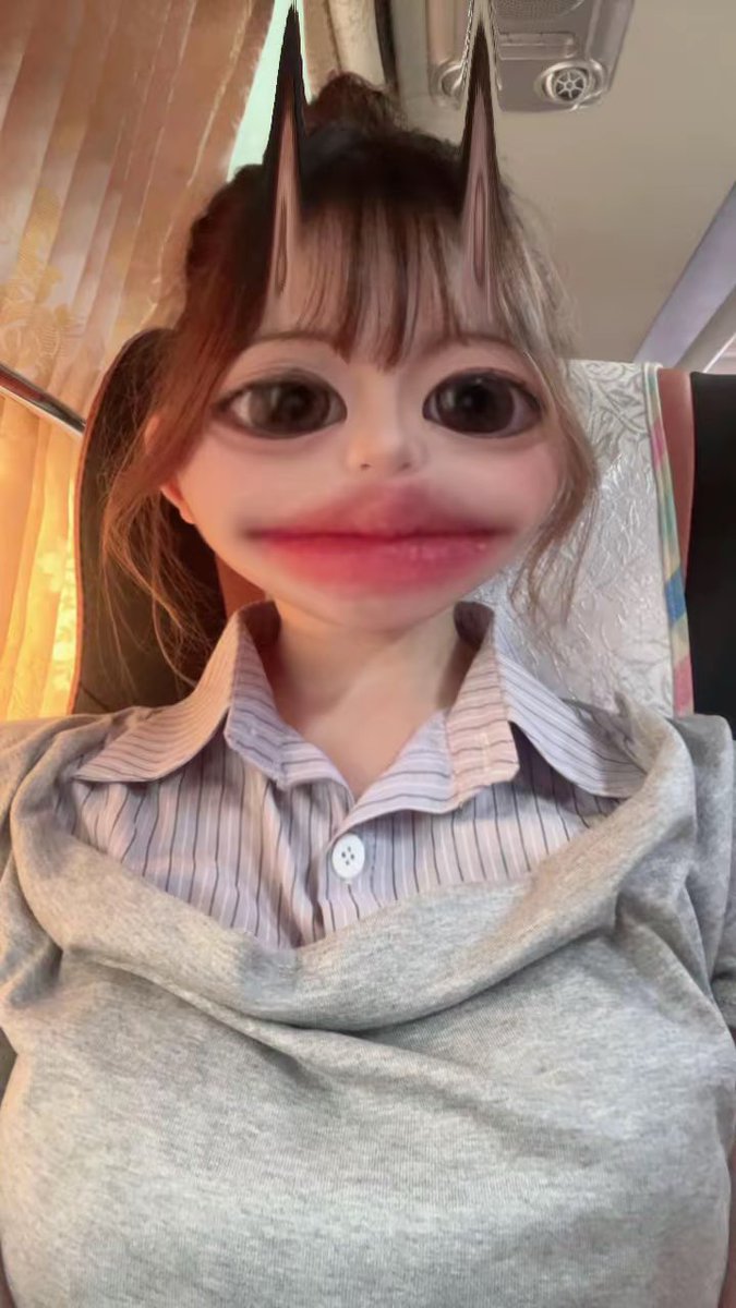 2duxnx's tweet photo. 고고싱 https://t.co/jSrDWJQ98p