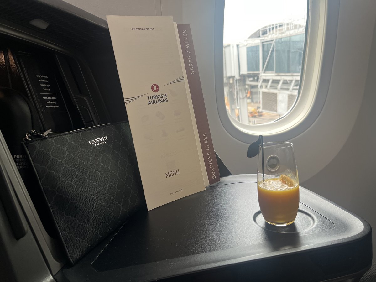 arkia_ELAL's tweet photo. Now Boarding!!!!!
TK171 HKG-IST
B787-9 （TC-LLB）

まさかのインボラで快適イスタンブール旅 https://t.co/9pTRd2Ww8l