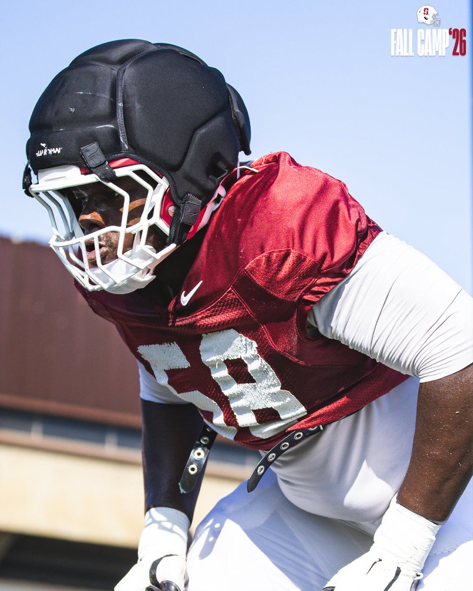 StanfordFball's tweet photo. 1% better. Every day. https://t.co/6vClWatt94