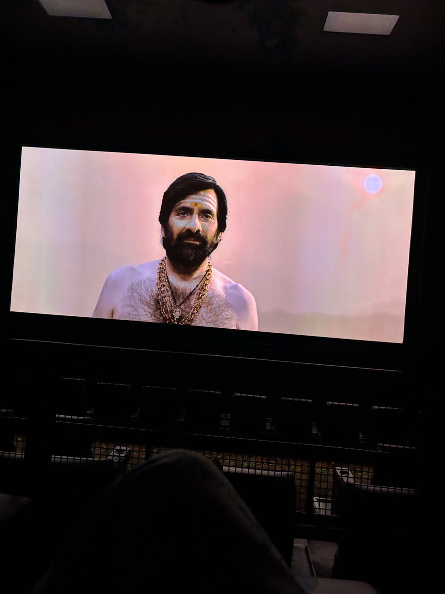 LytThesko's tweet photo. @RaviTeja_offl  Absolute cinema 🙌🏻
#IRUMUDI https://t.co/ldYEDIYjWV