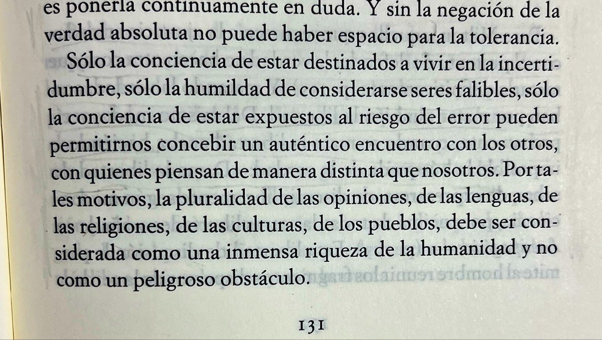 YoLeo___'s tweet photo. @irene_menas Me ha costado leer este libro, no es lo que esperaba. Fragmentos como este me hacen pensar que hay que defender el relativismo. Que todo puede ser verdad y que todo es posible. Vamos, no pienso que todas las opiniones son respetables. https://t.co/39mGiygPwG