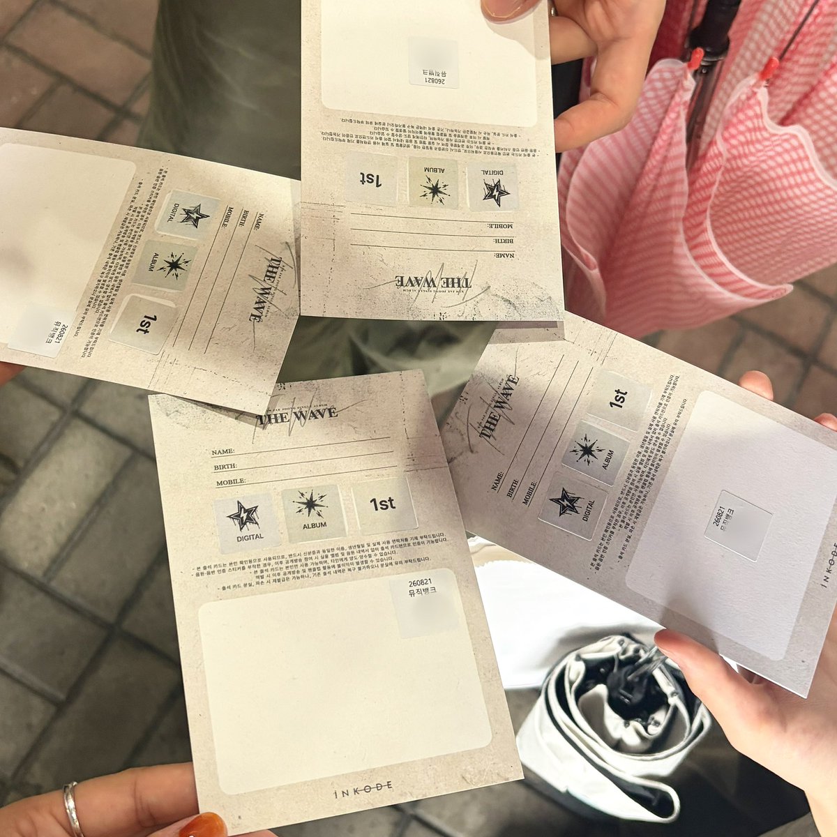 lovejjmore33's tweet photo. 재중아 이따 만나💚💚 https://t.co/oeLcQbt5US