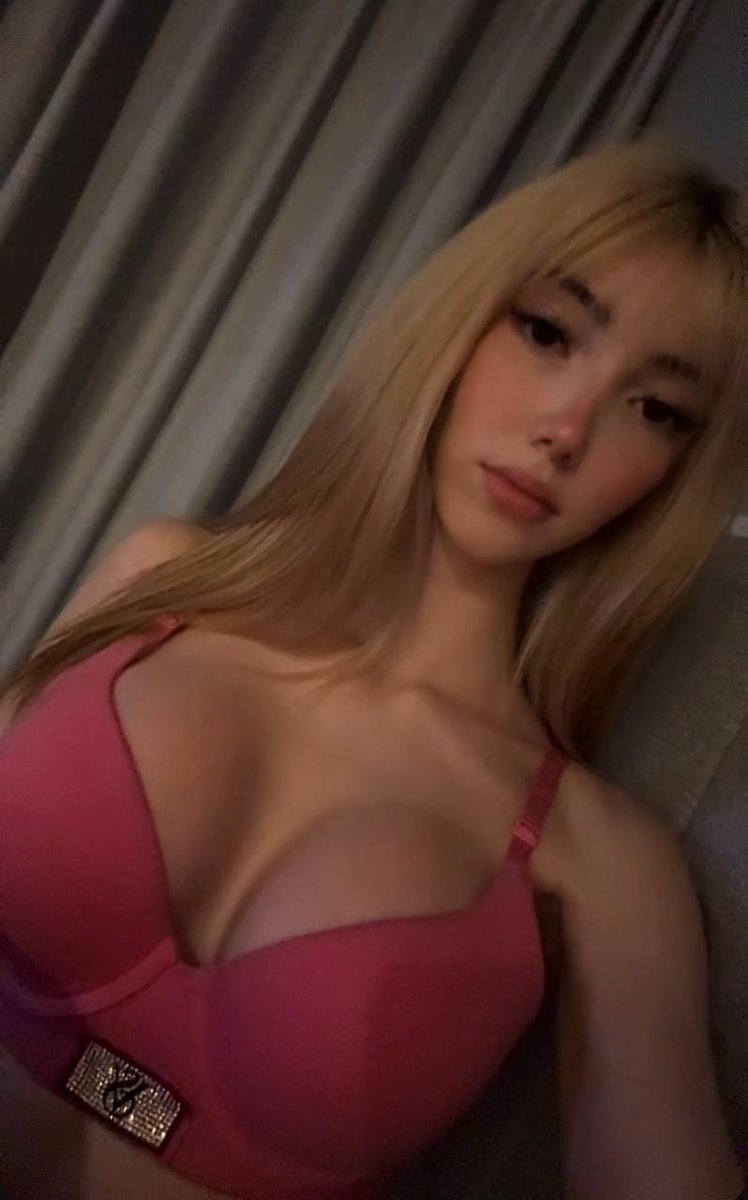ZaraCharmX's tweet photo. lil quickies from the side be the best in the mornings. https://t.co/EQScfJ2VPL