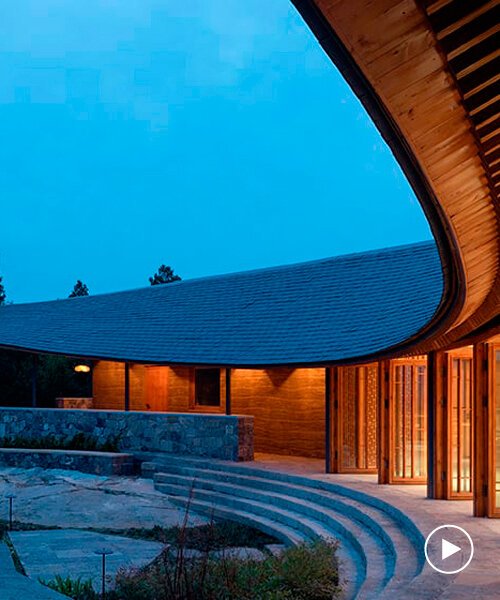 designskye_'s tweet photo. in love with curvilinear forms and local intangible cultural heritage and craftsmanship

‘Dapi Mountain Pavilion’ by Galaxy Arch in Henan Province https://t.co/dOdl4Hw3Tl