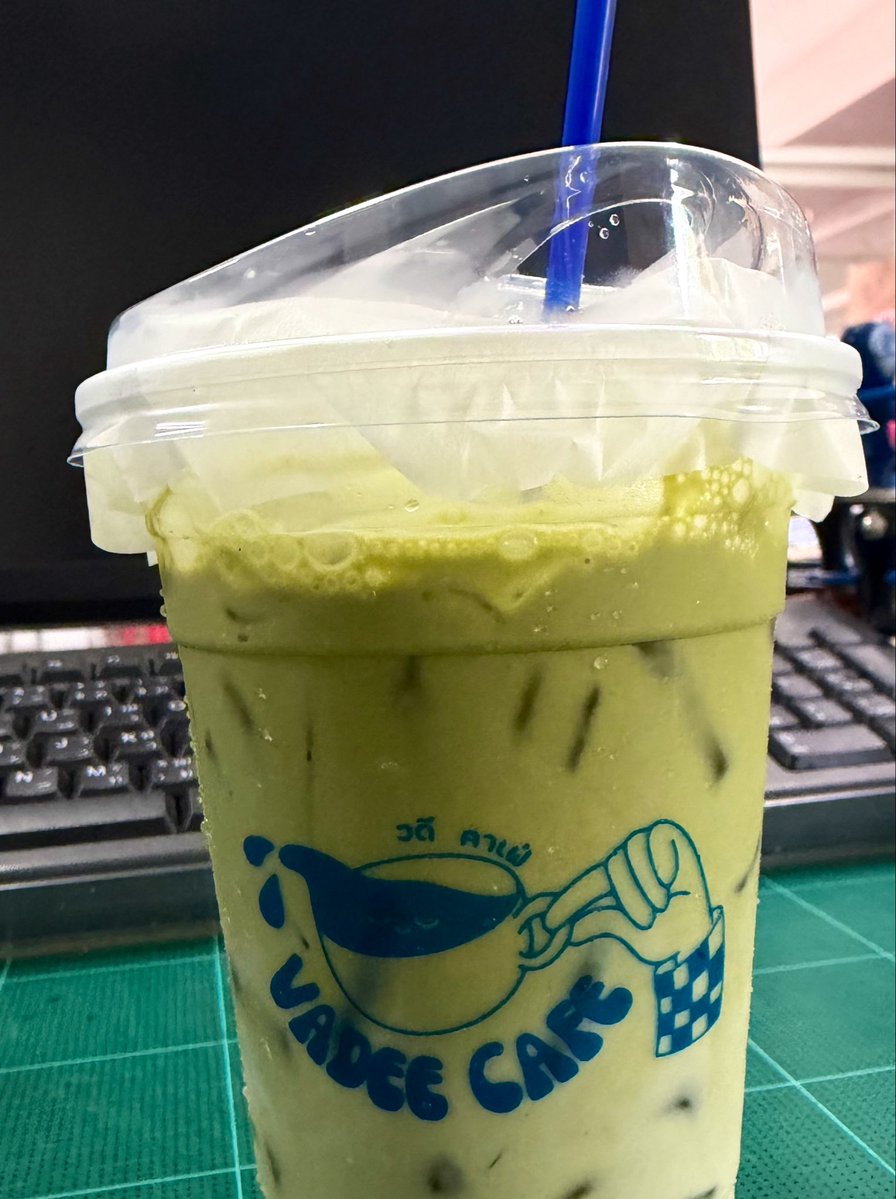novabee_bee's tweet photo. มัทฉะลาเต้~ #GinCAF https://t.co/Vhiy3cKz31