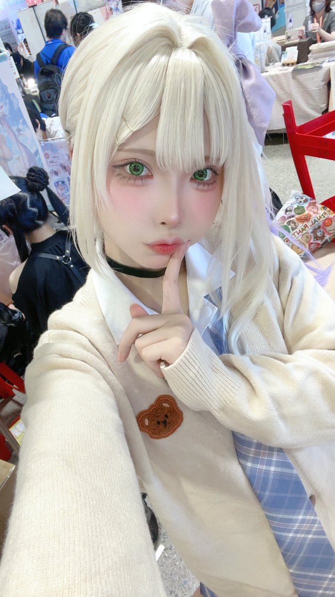 Nekosaki_moku's tweet photo. ✨今日はL04・L05にいます！！
よろしくお願いします😚🩷

#FF47 https://t.co/1OwGY2BZZq