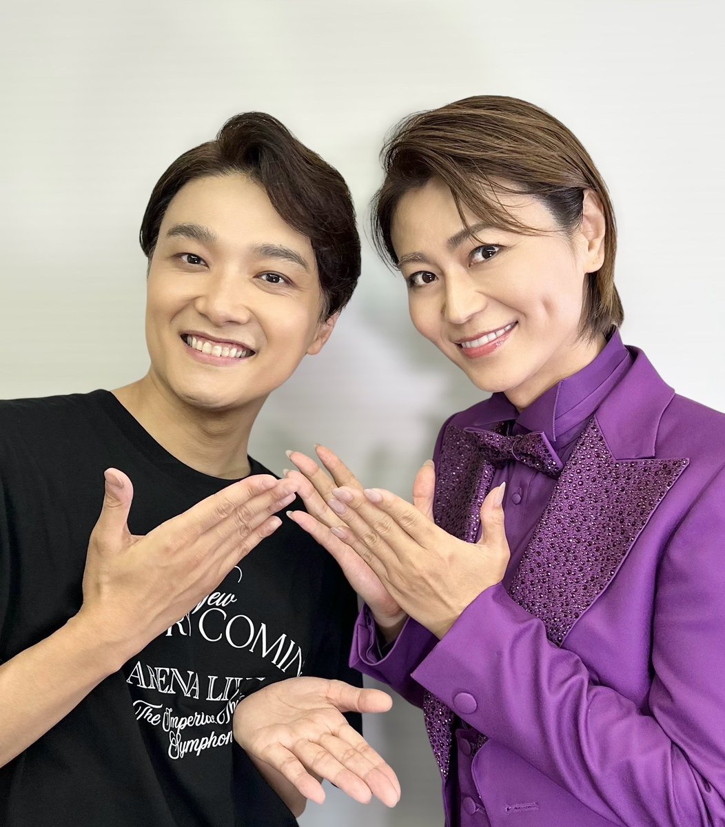KIINA_STAFF's tweet photo. New HISTORY COMING ARENA LIVE
-The Imperial Theatre Symphony-

札幌・北海きたえーる公演に
ゲスト出演させていただきました。

ホストの
堂本光一さん、井上芳雄さんはじめとする
帝劇のスターの皆さまとの共演、
本当にありがとうございました✨

またご縁がありますように...☺️✨

by STAFF

#帝コン 最高‼︎ 
ありがとうございました‼︎