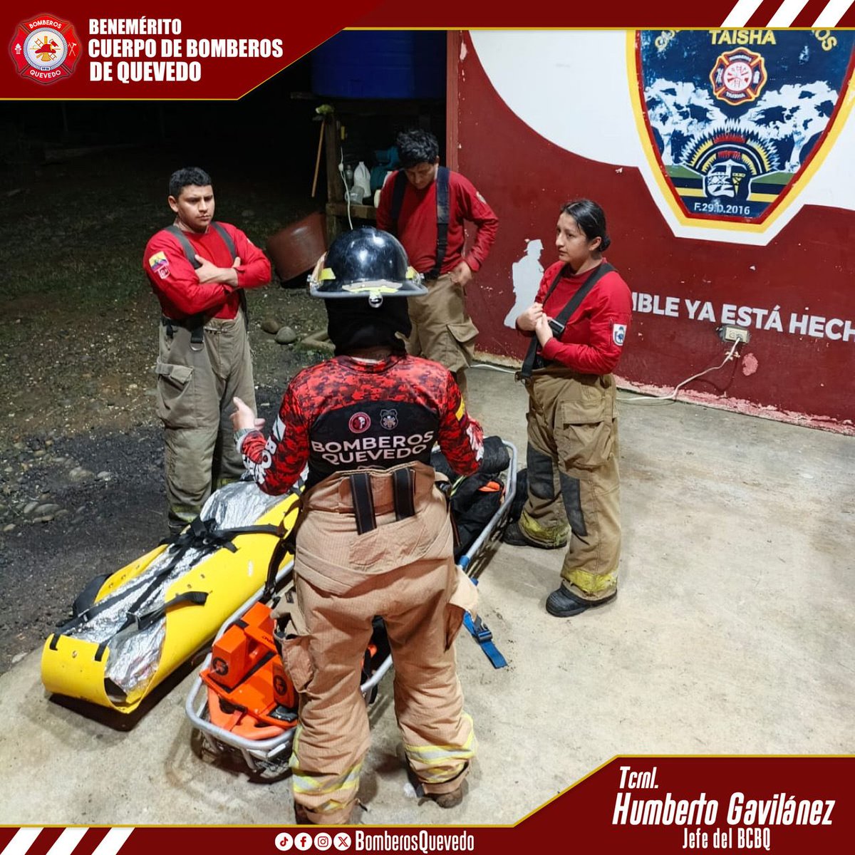Bomberos_Queve's tweet photo. 🚒 Con autorización del Tcrnl. Humberto Gavilánez, Jefe del BCBQ, y por invitación del Tcrnl. Luis Jimbo, jefe de Bomberos Taisha, se desarrolló una capacitación de Medicina Táctica Operacional, a cargo de la Bro. (V) Ibeth Morales, Instructora de Medicina Táctica del BCBQ. https://t.co/NPM5bgfB1d