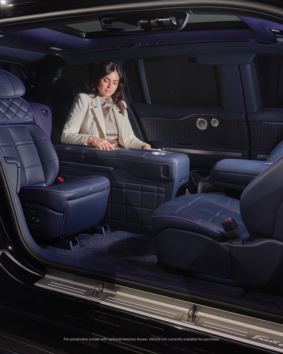 GenesisUSA's tweet photo. True luxury always arrives right on time. The next generation of Genesis begins now. Welcome to the first-ever GV90 EV. https://t.co/l9eckvrevV