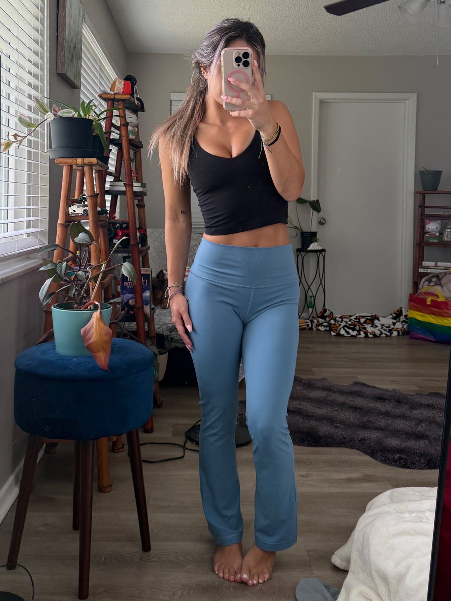miaspicexo's tweet photo. can you help me decide if i should keep or sell these yogas? https://t.co/G93ag7YxYp