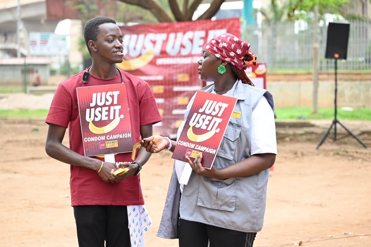 shanta57983's tweet photo. The best relationship advice is simple: communication, consent, and condoms.
#JustUseit 
#CondomCampaign https://t.co/XZwn7oJyAy