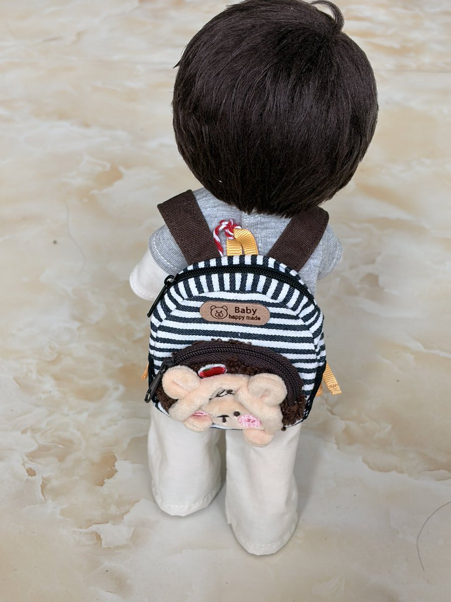YXiximi's tweet photo. 这个小书包买的太对了！！！！夏以昼乖乖上学吧^ω^ https://t.co/59zldNuKq3