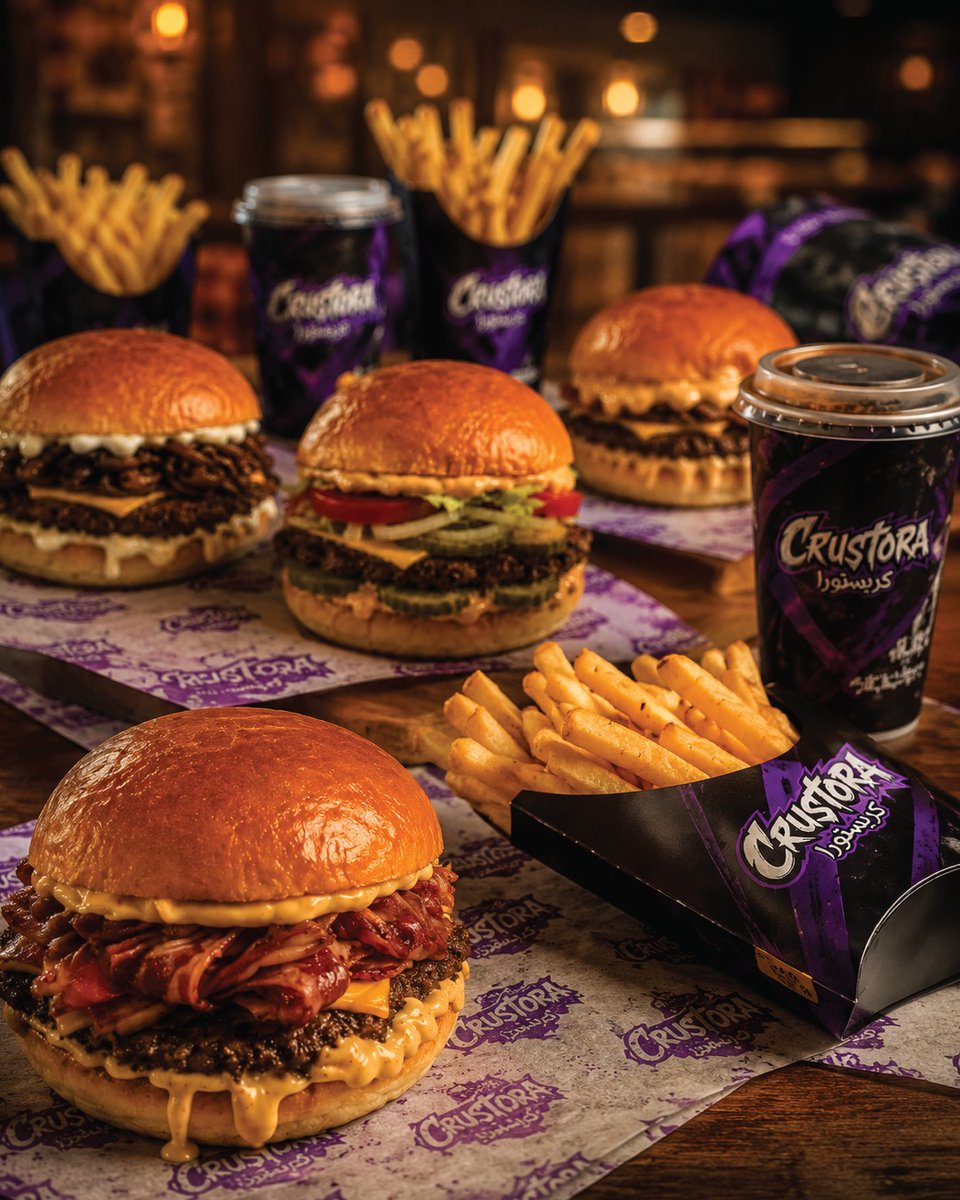Crustora_KSA's tweet photo. 🍔 جربت البيف عندنا قبل؟

اللي جرّبه عرف الفرق… لحم أنجوس 100%، سماش بطعم غني و لذه تخليك ترجع له من جديد. 🔥

ما اختلف عليه أحد… وبالنسبة لنا؟ 
من ألذ السماش في جدة.

📍 كريستورا – جدة بارك مول

#كريستورا #سماش_برجر #سماش_جدة #برجر_جدة #أنجوس #بلاك_أنجوس #مطاعم_جدة #جدة_بارك https://t.co/0dkxaYrcAq