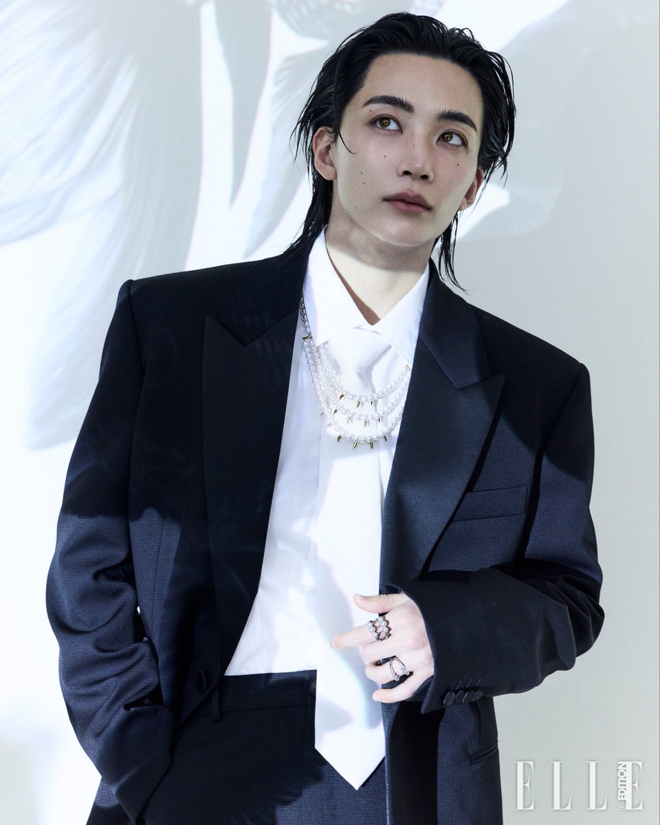 wonubliss's tweet photo. JEONGHAN for ELLE KOREA https://t.co/VYVi2ql7tM