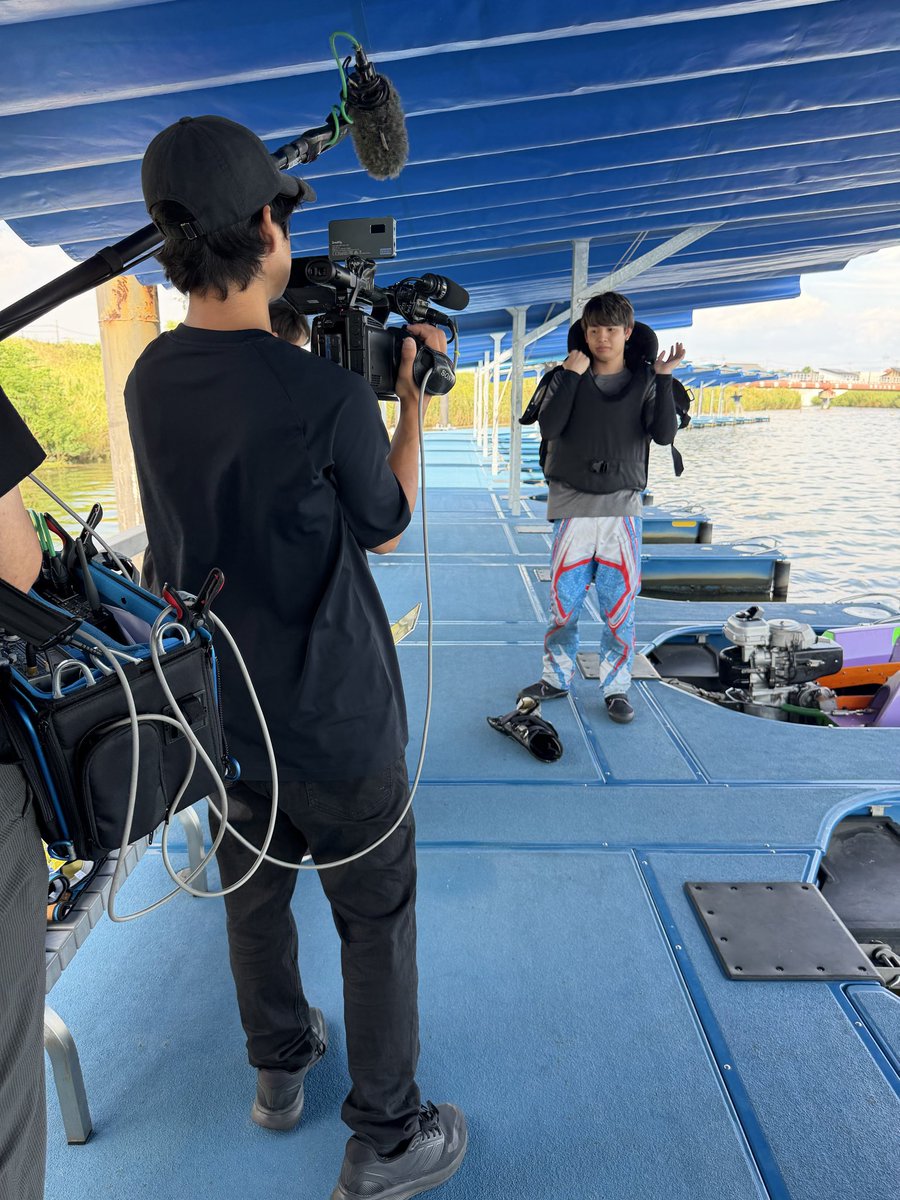 busujima4238's tweet photo. 中村魁生君と撮影^_^
放送は、若松ヤングダービーの最終日に地上波で流れます！
内容はお楽しみに👍 https://t.co/bVq4KSNoax