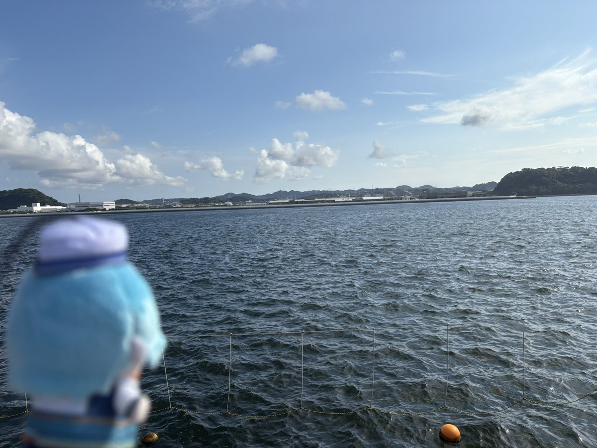 cqzbk's tweet photo. 渚トラウト、海だよ。

海、渚トラウトだよ。 https://t.co/3ZUAka54qo