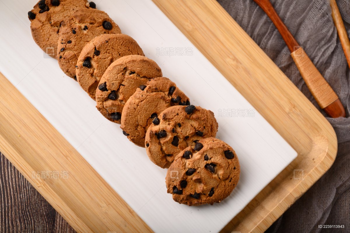 cindy_siferlyn's tweet photo. Just spent a cozy afternoon baking salted butter chocolate chip cookies! The smell filling my tiny apartment + warm, chewy fresh-baked bites = pure happiness ， https://t.co/hT3nCmjQ71