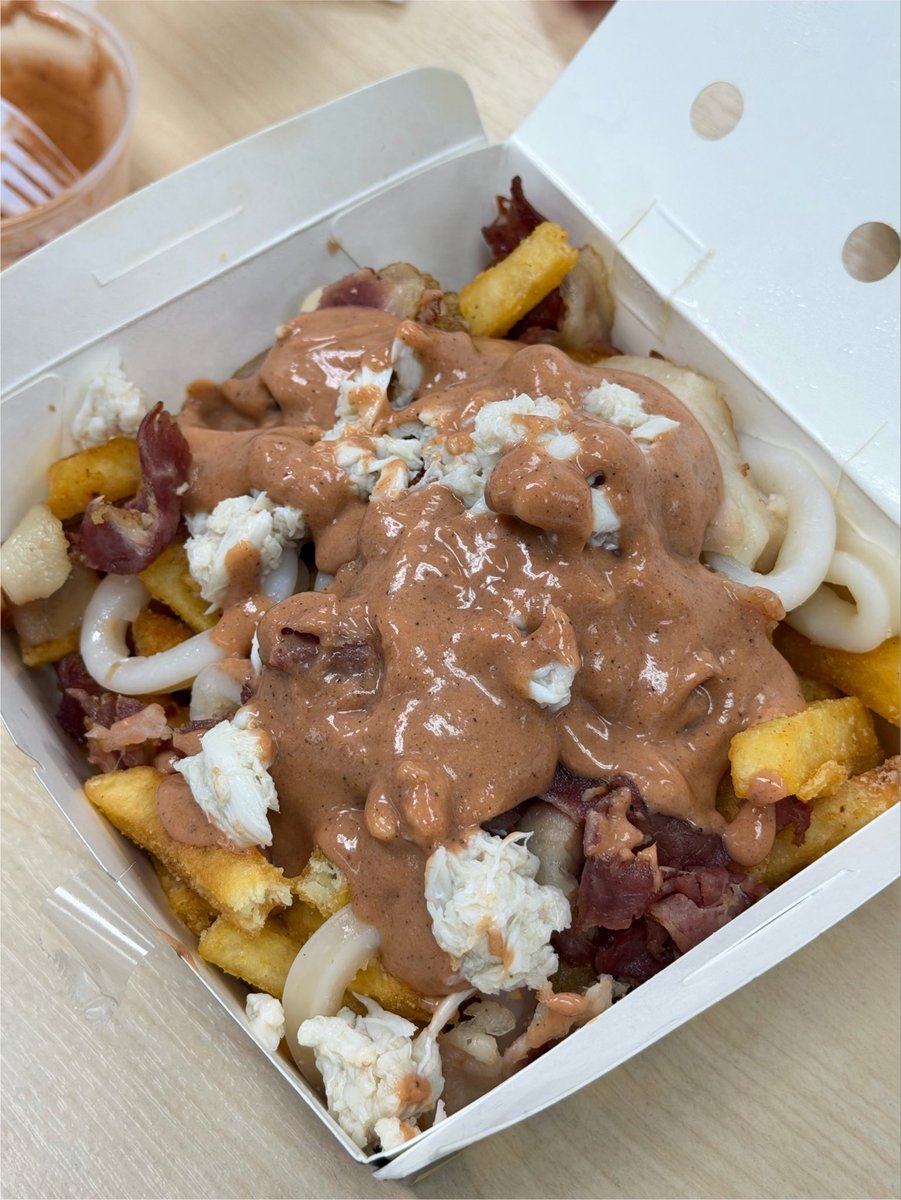 appippip's tweet photo. เปิดรอบละ50วิได้มั้ง น้องก้องเลือกมาว่าจะขยายสาขาหรือต่อโท

#fatfries #อ้วนทอด https://t.co/5InuY8ifb3