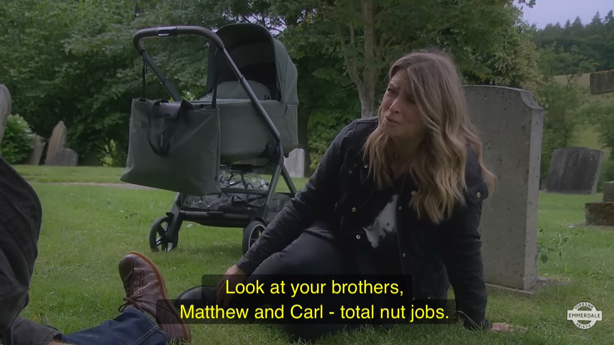 charitysdinglee's tweet photo. She’s so unintentionally funny i can’t cope😭😭😭 #Emmerdale https://t.co/pdgr3f7pHk
