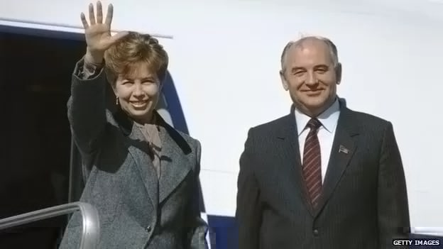 The_Observer00X's tweet photo. Михаил Горбачёв - это единственное лучшее, что было с Россией за всю её историю! https://t.co/tqIrtDodpX