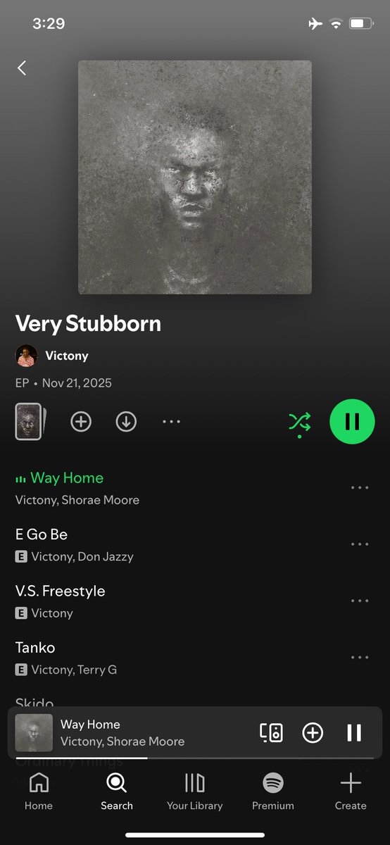 MiLeTiTiti's tweet photo. Vic you no later complete this album 
And I wait for it for almost a year https://t.co/nKAReWVD08