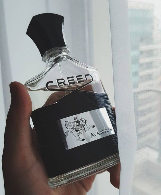 manly_talks's tweet photo. 11 The most attractive Men's Fragrances:

1.Creed Aventus https://t.co/aEGh8E193k