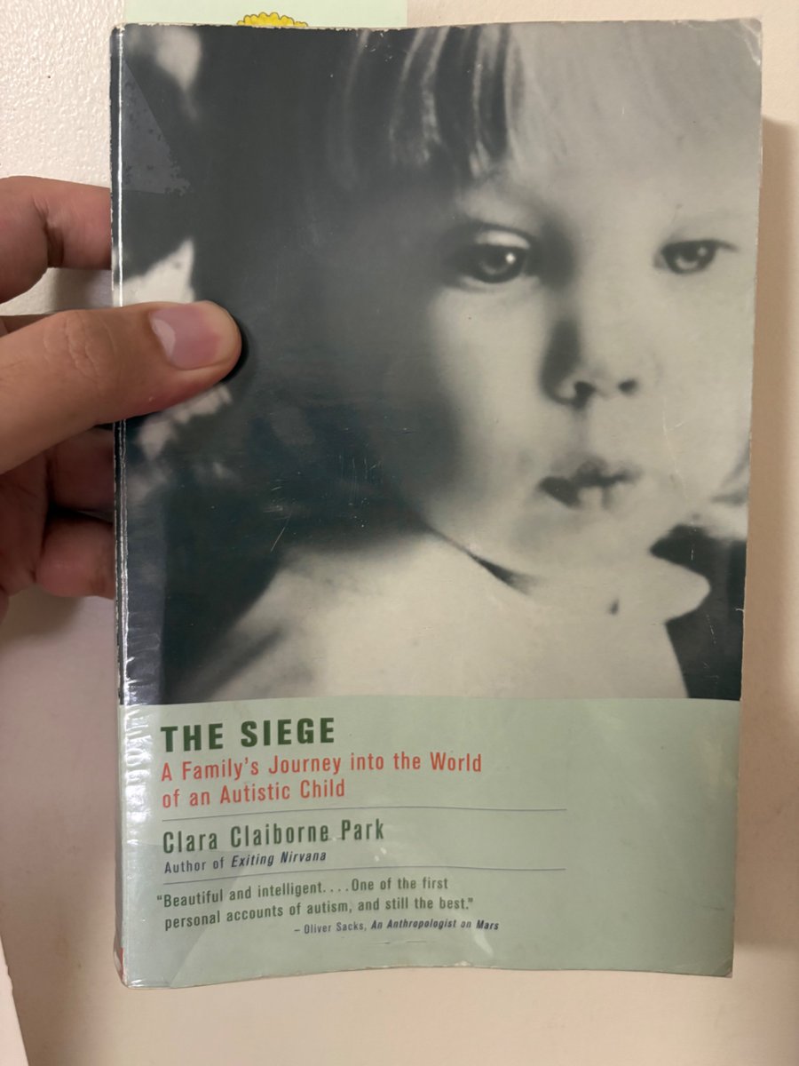 Ghe2006's tweet photo. 13th book for this year 🤓❤️📚 https://t.co/rDF7LvGElr